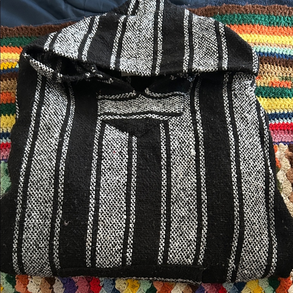 Men's Black & White Striped drug rug Sweater with Hood